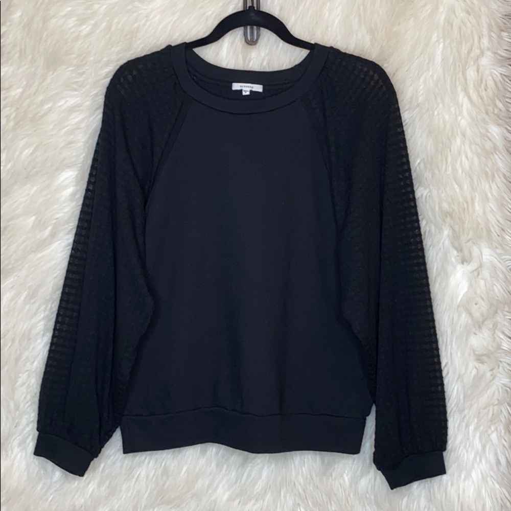PLEIONE BLACK TOP SHEER BALLOON SLEEVES